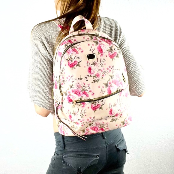CALL IT SPRING |🌹🦋Roses Butterflies Print Multi-Pocket Adjustable Backpack Bag - Picture 2 of 14